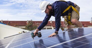 Feature-How-to-start-a-solar-panel-business